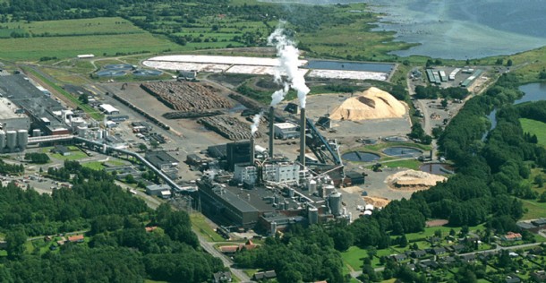 Located in southern Sweden, Stora Enso’s Nymölla Mill has an annual production capacity of 340 000 tonnes pulp and 485 000 tonnes woodfree uncoated (WFU) paper for office and postal use. Stora Enso’s well-known office paper brand Multicopy is produced in Nymölla
